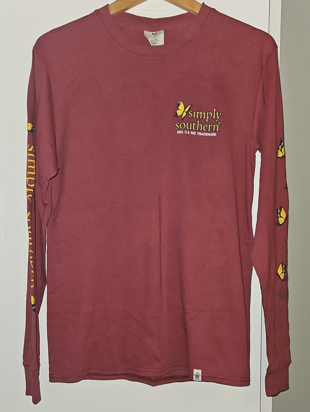 Nwot Simply Southern Womens Long-Sleeve T-Shirt in Burgundy with Butterfly Logo